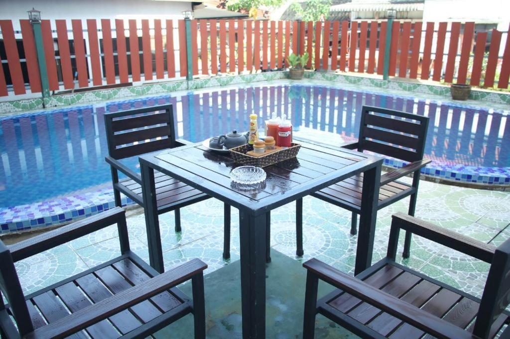 Vang Vieng Freedom Star'S Hotel Exterior foto
